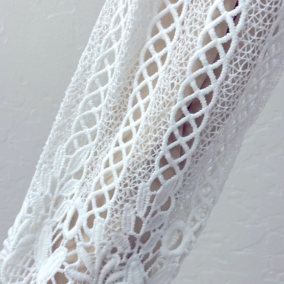 NWT Ivy City Co Giselle Lace Floral Dress - Picture 6 of 8